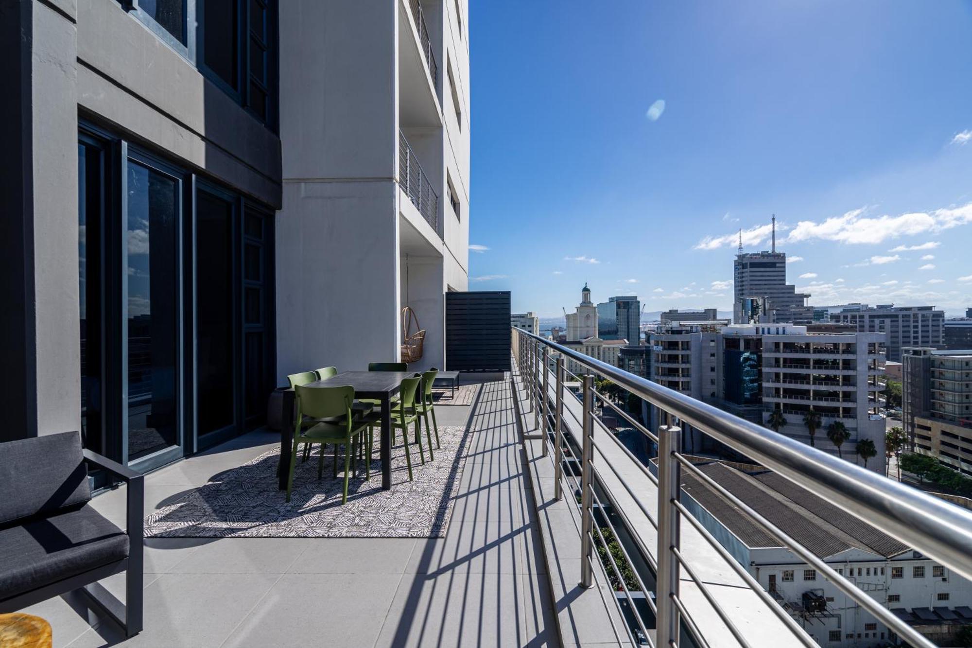 16 On Bree Luxury Apartments Cape Town Eksteriør bilde